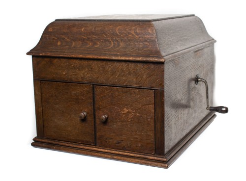 Biurkowy gramofon HMV