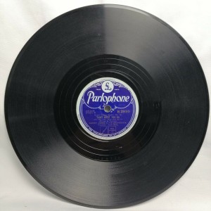 Harry Jammes Orchestra Taint What You Do/ Two O'Clock Jump R2910 Parlophone