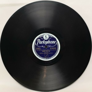 Benny Goodman: Clarinade/ Oomph Fah Fah R3010