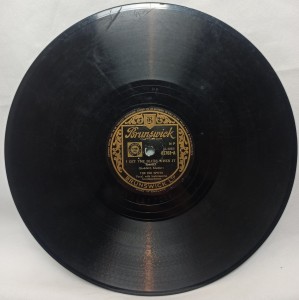 The Ink Spots: I Get The Blues When It Rains / Either It's Love Or It Isn't 3703