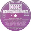 R-12558613-1537622309-5356.jpg
