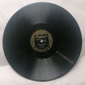 Bing Crosby Temptation/Among My… 3779 Brunswick