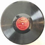 Artie Shaw In The Still of The Night / What is This Thing Called Love 390 Musicraft