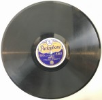 Harry Parry Champagne / Honeysuckle Rose R2817 Parlophone