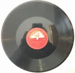 Phil Harris There's a Lot More Layin' Down / I Wouldn't Touch You With a Ten Foot Pole B10827 HMV