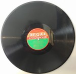 London Piano Accordeon Band Zigeuner, You Have Stolen My Heart / Play, Fiddle, Play MR824 Regal Zonophone