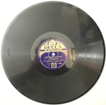 The Masked Mystery Singer A Roving Medley F5252 Decca