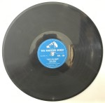 Alma Cogan Never do A Tango With an Eskimo / Twenty Tiny Fingers POP129 HMV