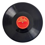 Ansprache mit Beka-Orchester Chor und Glocken  Neue Geburtstagsfeier-Platte/ Alter Jagermarsch 1813 und Jager aus Kurpfalz B3095 Beka 