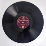 Joe Daniels and His Hotschots in Drumnastics Broken Hearted Blues/ Bienville Street Blues F2251 Parlophone