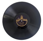 Eugen Wolff mit seinem Tanz Orchester Kautschuck/ Caramba  O31423 Odeon
