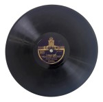 Eugen Wolff mit seinem Tanz-Orchester In deinen Augen/ Leg' eine Tangoplatte auf O31616 Odeon